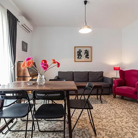 Allo Plaza Arenal Centro 2 Apartamento *