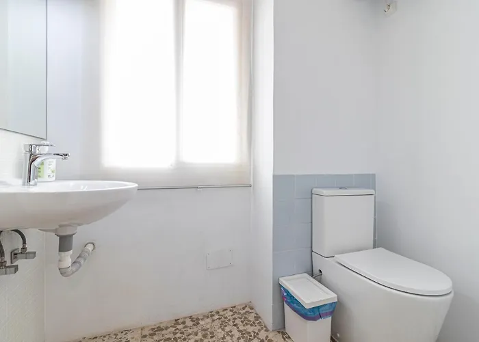 Allo Plaza Arenal Centro 2 *