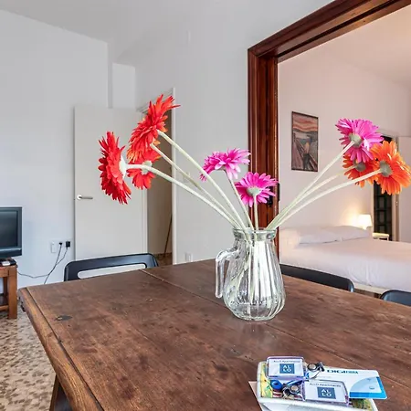 Apartment Allo Plaza Arenal Centro 2 *